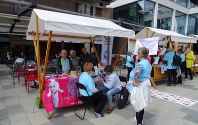 Društvo ledvičnih bolnikov na stojnici.