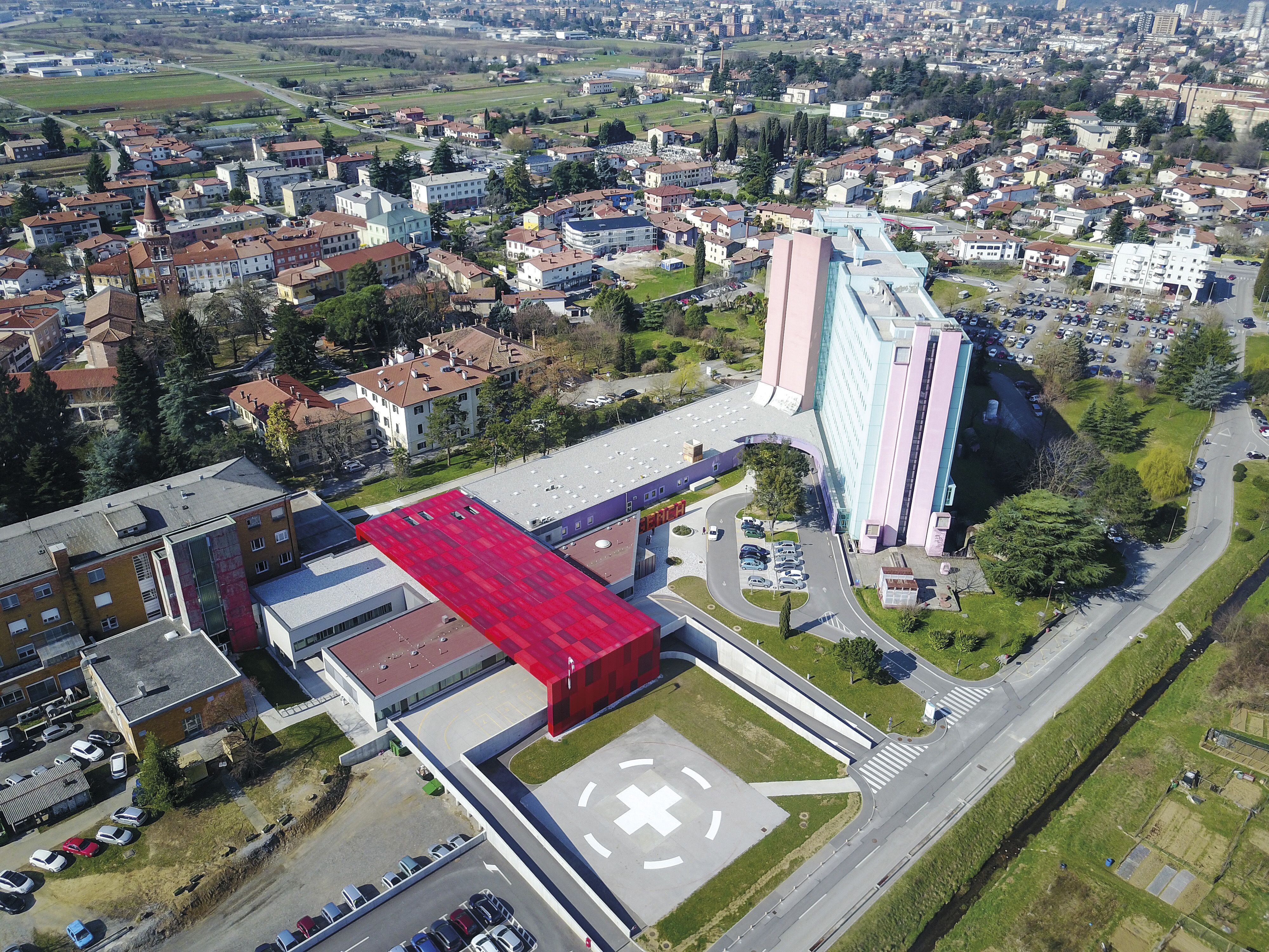 Stavbe bolnišnice SB Nova Gorica.
