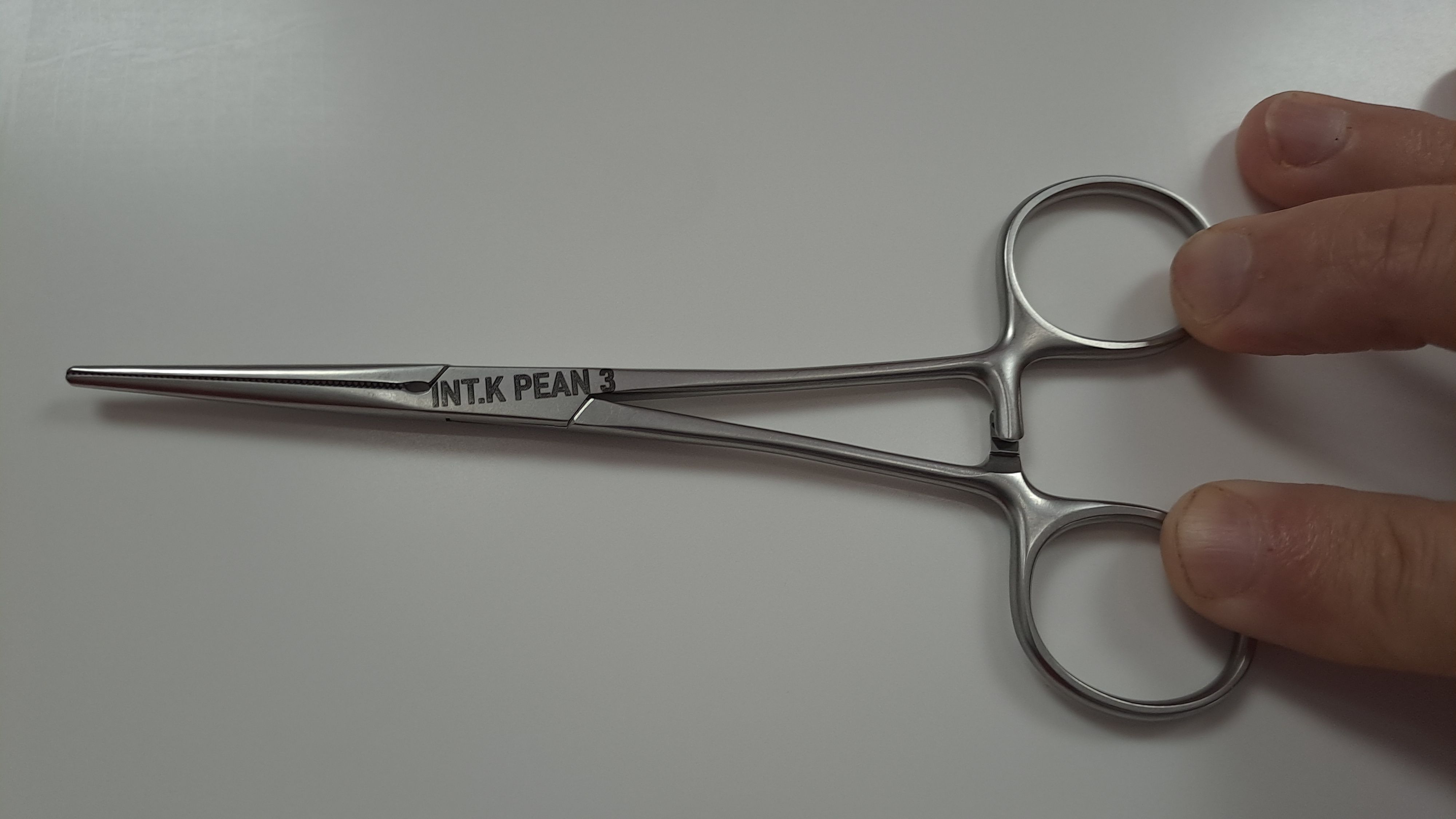 Centralna sterilizacija v &scaron;empetrski bolni&scaron;nici.