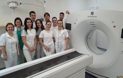 Radiološka ekipa v šempetrski bolnišnici.
