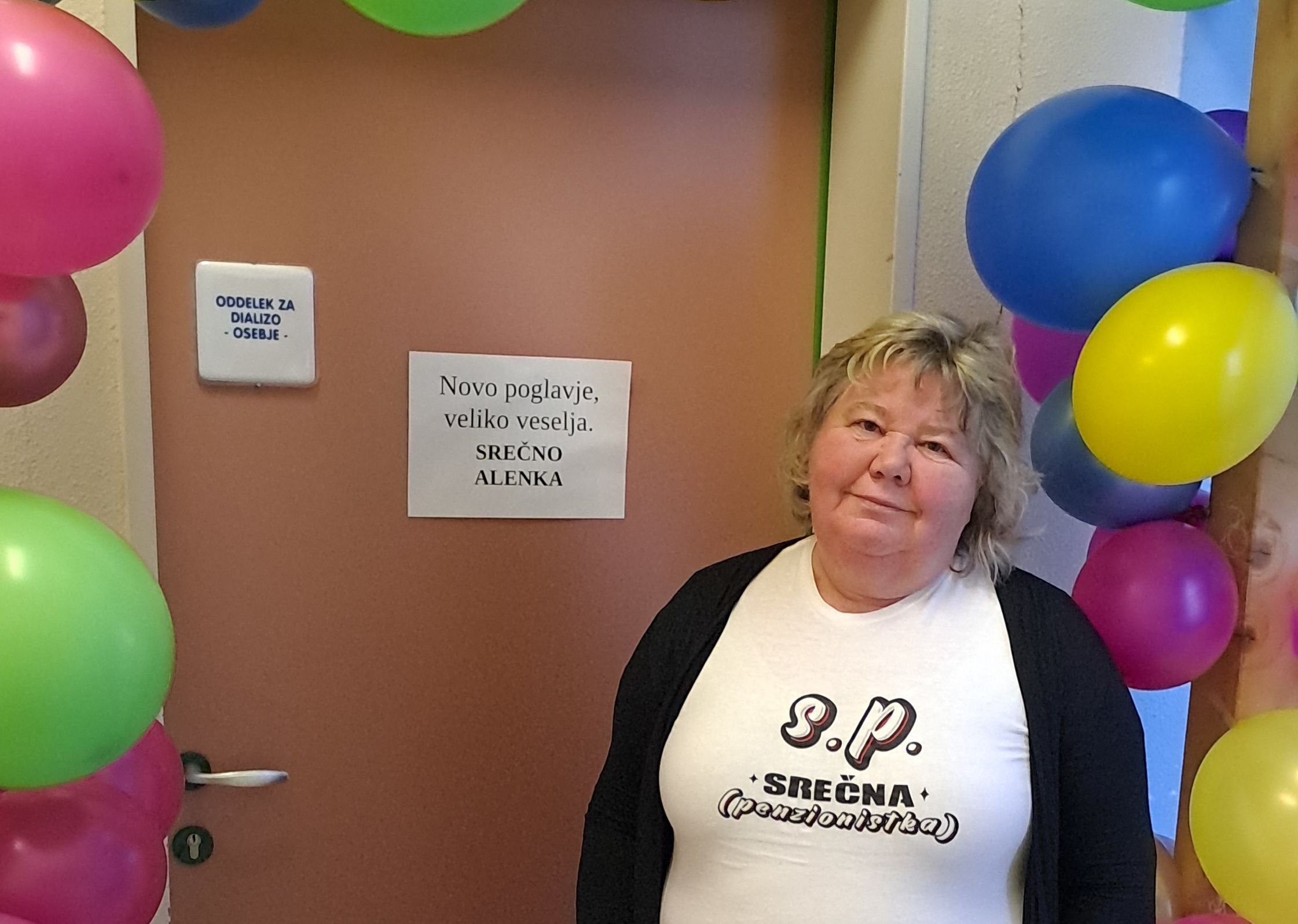 Sveža upokojenka Alenka Bitežnik, diplomirana medicinska sestra na dializnem oddelku &scaron;empetrske bolni&scaron;nice.