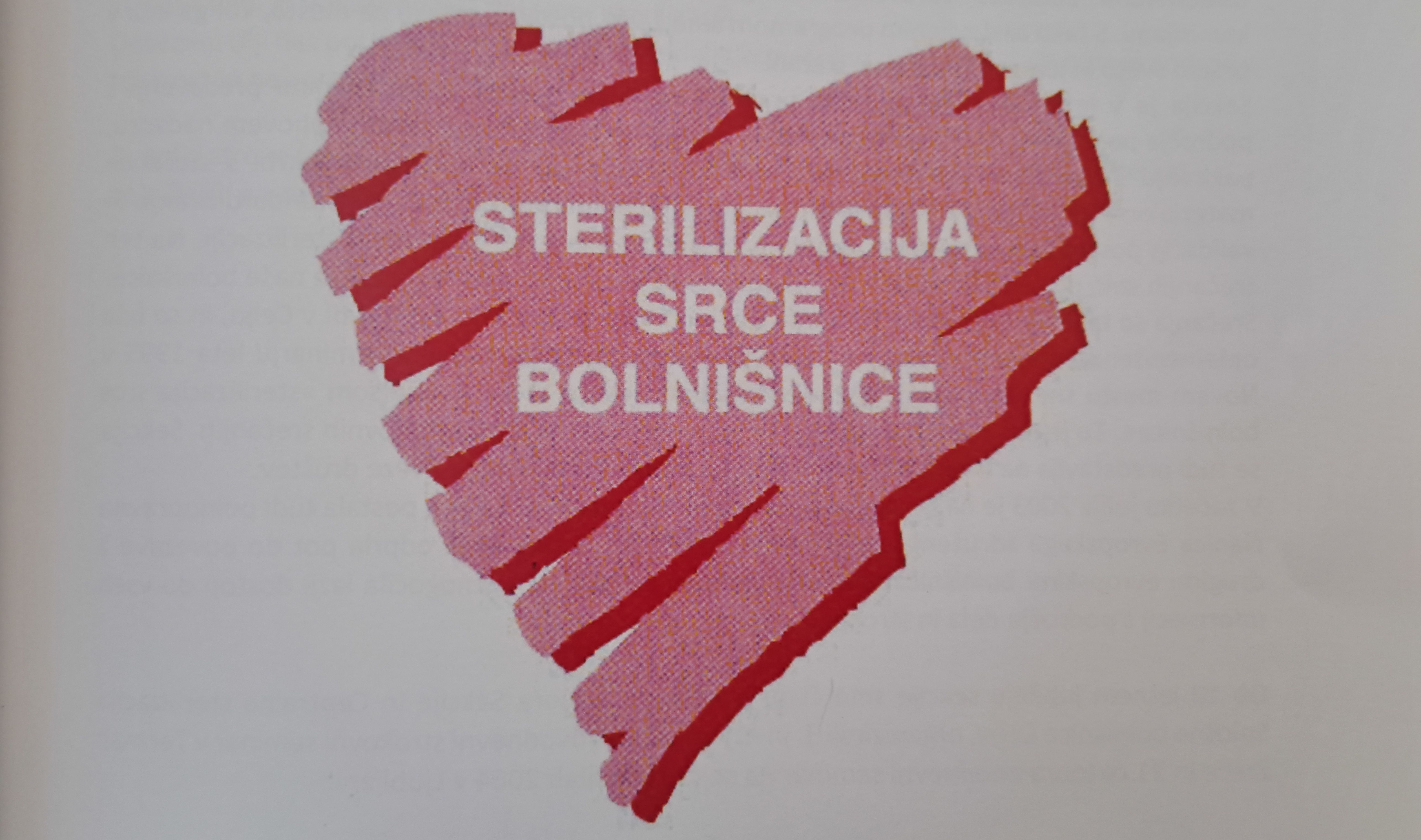 Logotip sekcije medicinskih sester in zdravstvenih tehnikov Slovenije v sterilizaciji - znak rdeče srce z napisom Sterilizacija srce bolni&scaron;nice.