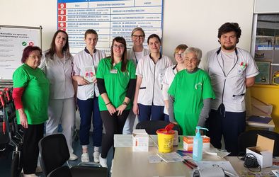 Stojnica ob svetovnem dnevu ledvic v šempetrski bolnišnici.