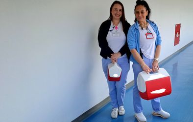 Transportna ekipa v šempetrski bolnišnici.